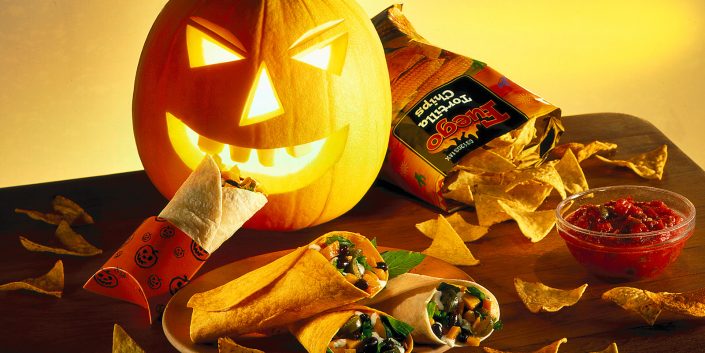Halloween Motiv mit Fuego Tortilla Chips